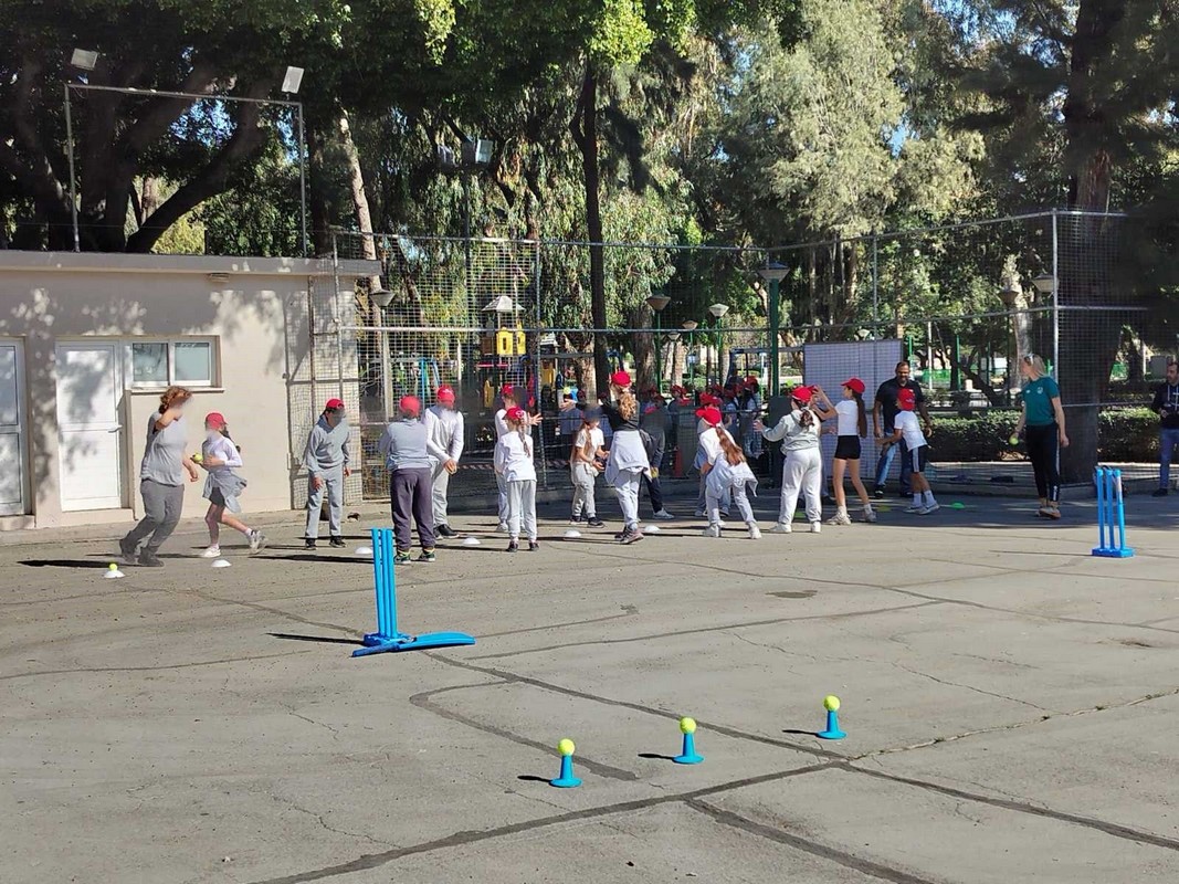 Εκπαιδευτικά Προγράμματα Φυσικής Αγωγής ΥΠΑΝ - Αθλήματα Προσανατολισμού και άλλα υπαίθρια αθλήματα - Κρίκετ