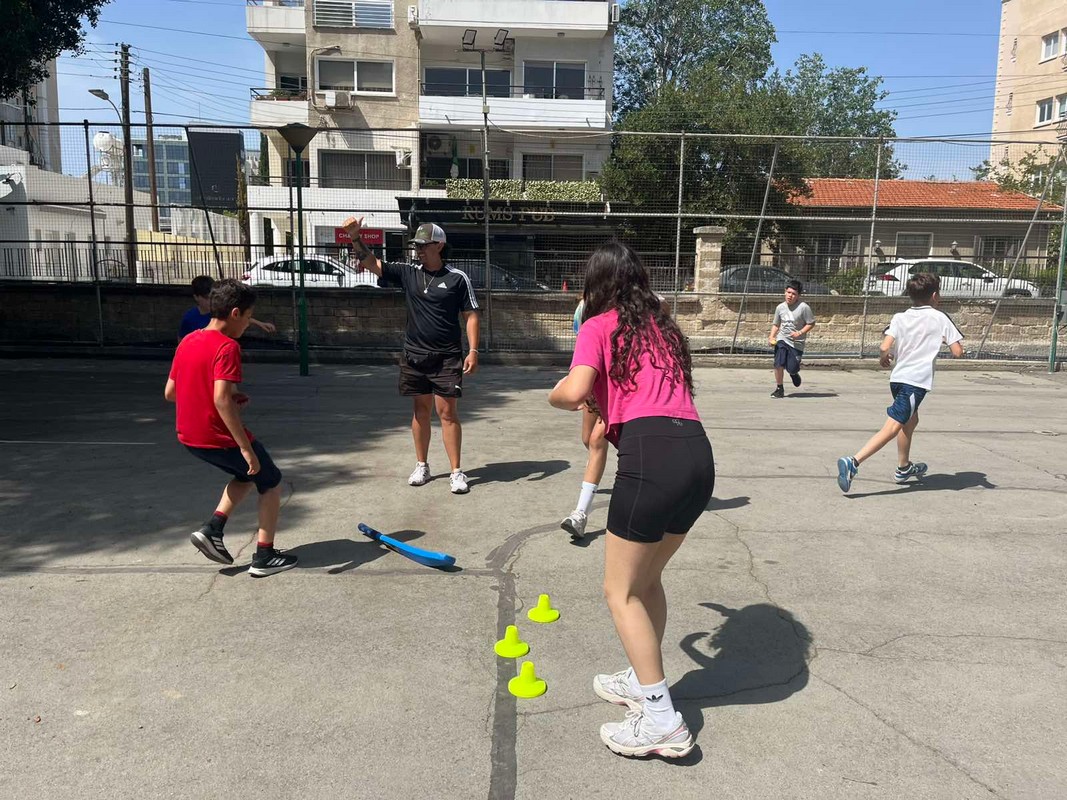 Εκπαιδευτικά Προγράμματα Φυσικής Αγωγής ΥΠΑΝ - Αθλήματα Προσανατολισμού και άλλα υπαίθρια αθλήματα - Κρίκετ