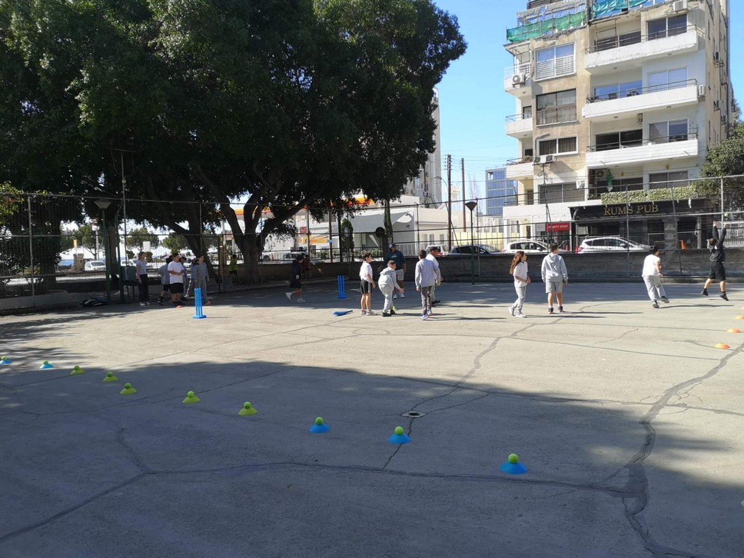 Εκπαιδευτικά Προγράμματα Φυσικής Αγωγής ΥΠΑΝ - Αθλήματα Προσανατολισμού και άλλα υπαίθρια αθλήματα - Κρίκετ