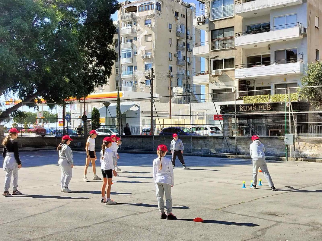 Εκπαιδευτικά Προγράμματα Φυσικής Αγωγής ΥΠΑΝ - Αθλήματα Προσανατολισμού και άλλα υπαίθρια αθλήματα - Κρίκετ